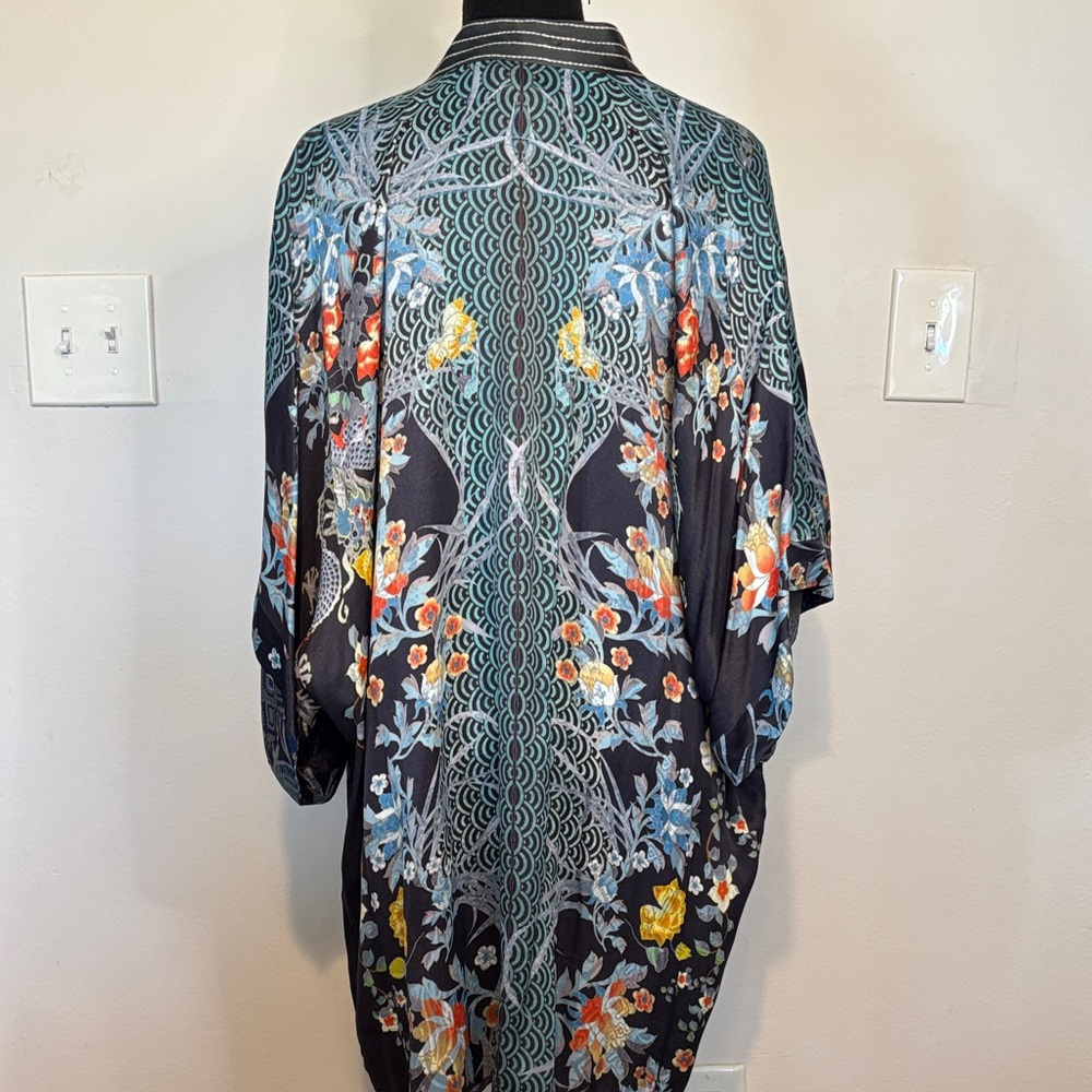 Johnny Was Multicolor Floral Cape - Picture 3 of 6